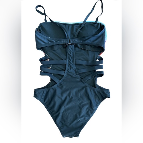 Sunset Cage Cutout Swimsuit. - Picture 3 of 3